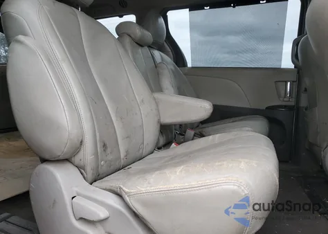 2015 Toyota Sienna Le из США, поврежденный, VIN 5TDKK3DC6FS641006
